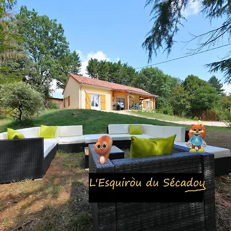 L'Esquirou Du Secadou Villa Castels Exterior photo